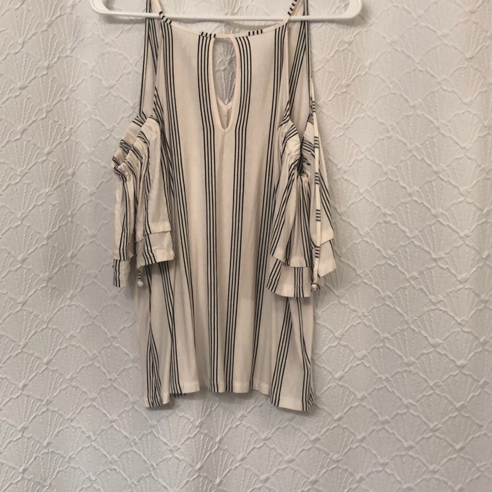 Black & White Off the Shoulder Shirt